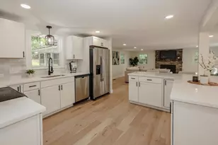 9 Northfield Rd, Amherst, NH 03031 - Photo 1