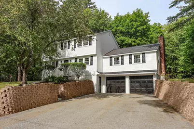 9 Northfield Road, Amherst, NH 03031 - Photo 1