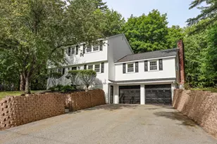 9 Northfield Rd, Amherst, NH 03031 - Photo 3