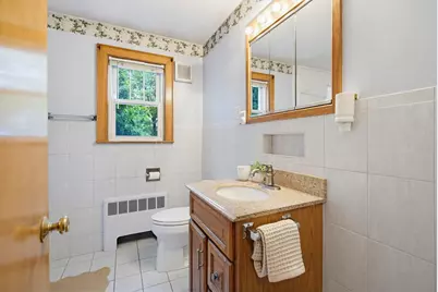 46 Marshall Street, Nashua, NH 03060 - Photo 17