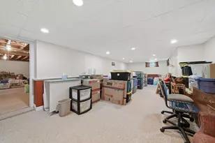 41 Nottingham Dr, Nashua, NH 03062 - Photo 29