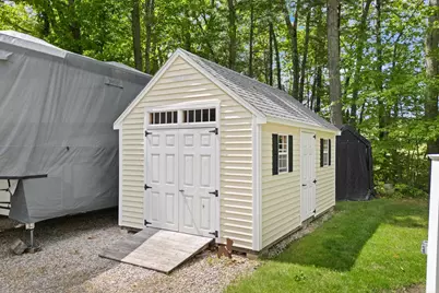 18 Paul Avenue, Derry, NH 03038 - Photo 45