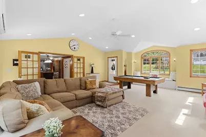 18 Paul Avenue, Derry, NH 03038 - Photo 13