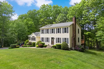 18 Paul Avenue, Derry, NH 03038 - Photo 3