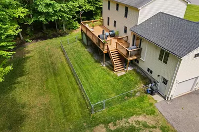 18 Paul Avenue, Derry, NH 03038 - Photo 5