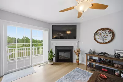 4 Autumn Lane, Raymond, NH 03077 - Photo 11