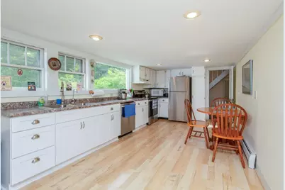 493 Clinton Street, Concord, NH 03301 - Photo 9
