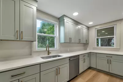 33 Spruce Street, Concord, NH 03301 - Photo 9
