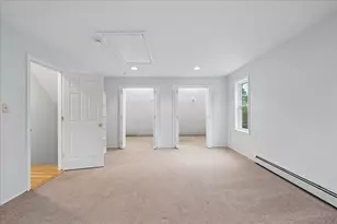 240 Sandown Rd, Chester, NH 03036 - Photo 31
