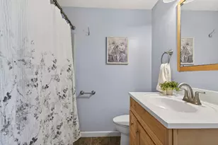 37 Stacey Cir, Windham, NH 03087 - Photo 25