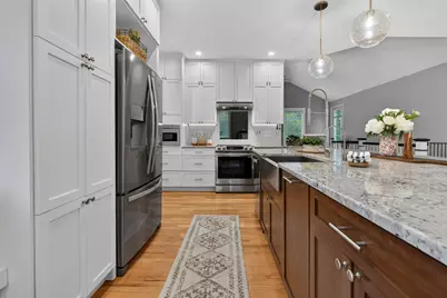 14 Mountain Village Road, Windham, NH 03087 - Photo 9