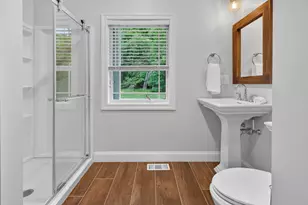 14 Mountain Village Rd, Windham, NH 03087 - Photo 17
