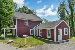 93 Gulf Rd, Derry, NH 03038 - Photo 5