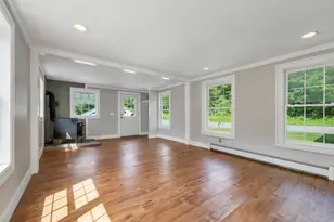 93 Gulf Rd, Derry, NH 03038 - Photo 15