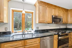 26 Jonathan Ln, Bow, NH 03304 - Photo 15