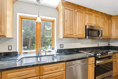 26 Jonathan Lane, Bow, NH 03304 - Photo 17