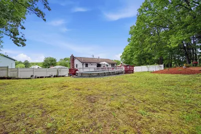 24 Jennifer Drive, Nashua, NH 03062 - Photo 15