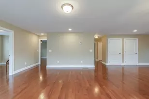 2 Mulberry Ln, Hooksett, NH 03106 - Photo 23