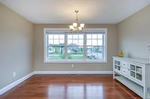 2 Mulberry Ln, Hooksett, NH 03106 - Photo 9