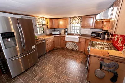 32 Sandown Road, Danville, NH 03819 - Photo 13