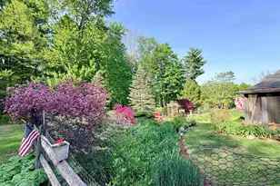 32 Sandown Rd, Danville, NH 03819 - Photo 47