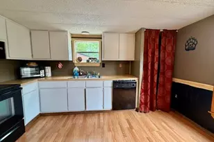 41 Baker Ln, Milan, NH 03588 - Photo 5