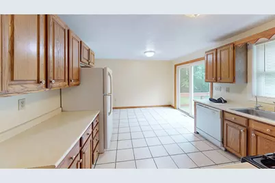 5A Mark Street, Hudson, NH 03051 - Photo 3