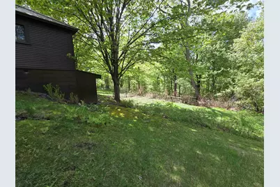 27 Crafts Avenue, Lebanon, NH 03784 - Photo 27