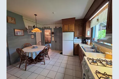 27 Crafts Avenue, Lebanon, NH 03784 - Photo 13