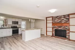 22 Greenwood Dr, Nashua, NH 03062 - Photo 9