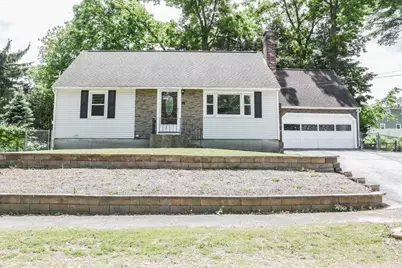 22 Greenwood Drive, Nashua, NH 03062 - Photo 3