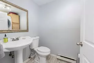 29 Olde Country Village Rd, Londonderry, NH 03053 - Photo 5
