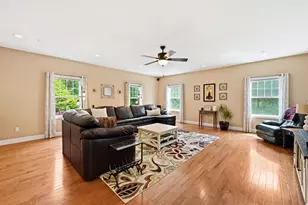 9 Deer Run Rd, Atkinson, NH 03811 - Photo 19