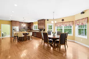 9 Deer Run Rd, Atkinson, NH 03811 - Photo 11