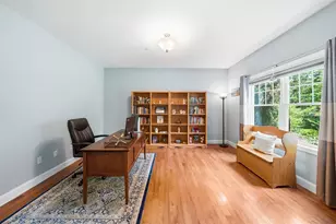9 Deer Run Rd, Atkinson, NH 03811 - Photo 7