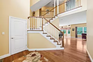 9 Deer Run Rd, Atkinson, NH 03811 - Photo 5
