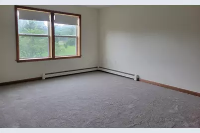 42 Chester Road, Raymond, NH 03077 - Photo 15