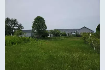 42 Chester Road, Raymond, NH 03077 - Photo 5