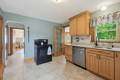 175 Peak Street, Manchester, NH 03104 - Photo 9
