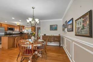 14 Preston St, Goffstown, NH 03045 - Photo 9
