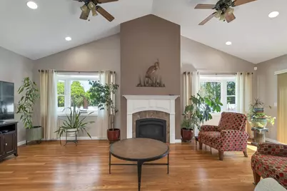 14 Preston Street, Goffstown, NH 03045 - Photo 13
