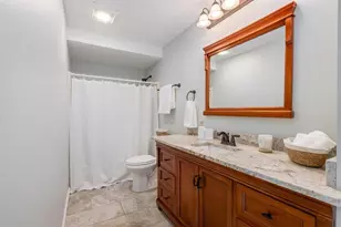 16 Locke Mill Dr, Litchfield, NH 03052 - Photo 21