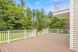 16 Locke Mill Dr, Litchfield, NH 03052 - Photo 13