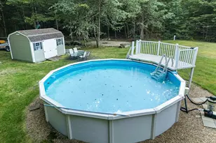 34 Chestnut Dr, Allenstown, NH 03275 - Photo 41