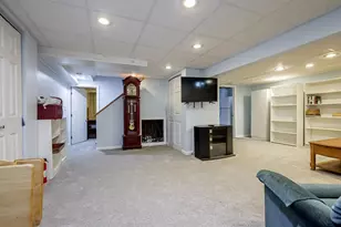 96 Dublin Ave, Nashua, NH 03063 - Photo 21