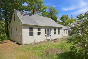 307 School St, Rumney, NH 03266 - Photo 1
