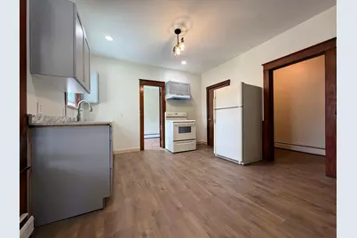 95 Clinton Street, Springfield, VT 05156 - Photo 5