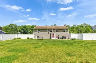 330 Joseph St Ext, Manchester, NH 03102 - Photo 9