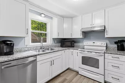 35 Eastern Avenue Unit #1, Barrington, NH 03825 - Photo 9