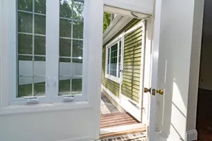 152 Straw Hill Rd, Manchester, NH 03104 - Photo 31
